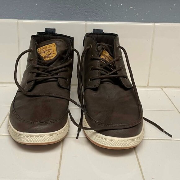 Levis chukka hi top casual sneaker boot main image 10